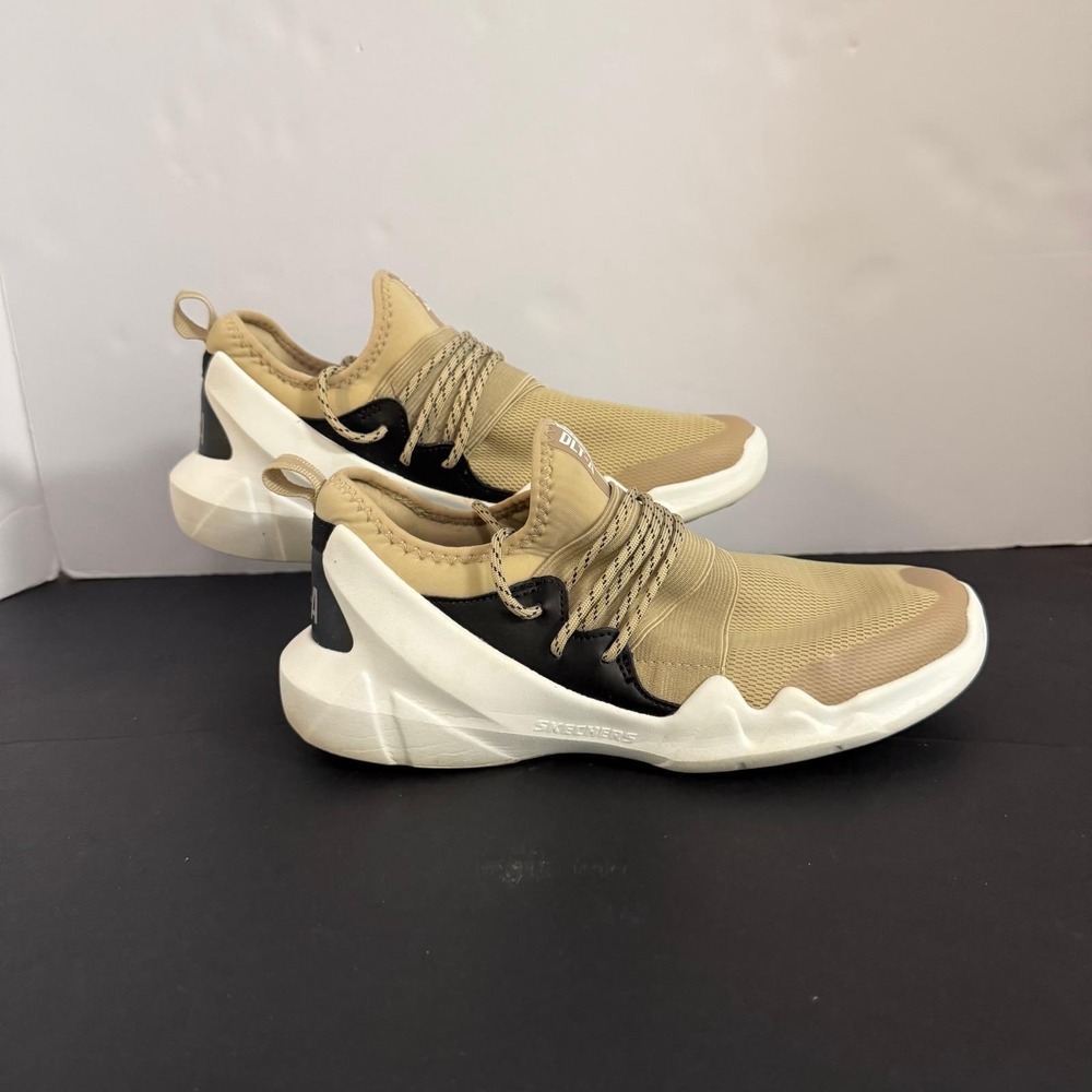 Skechers DLT-A Womens Tan Black Mesh Air Cooled Memory Foam Sneakers Size 7